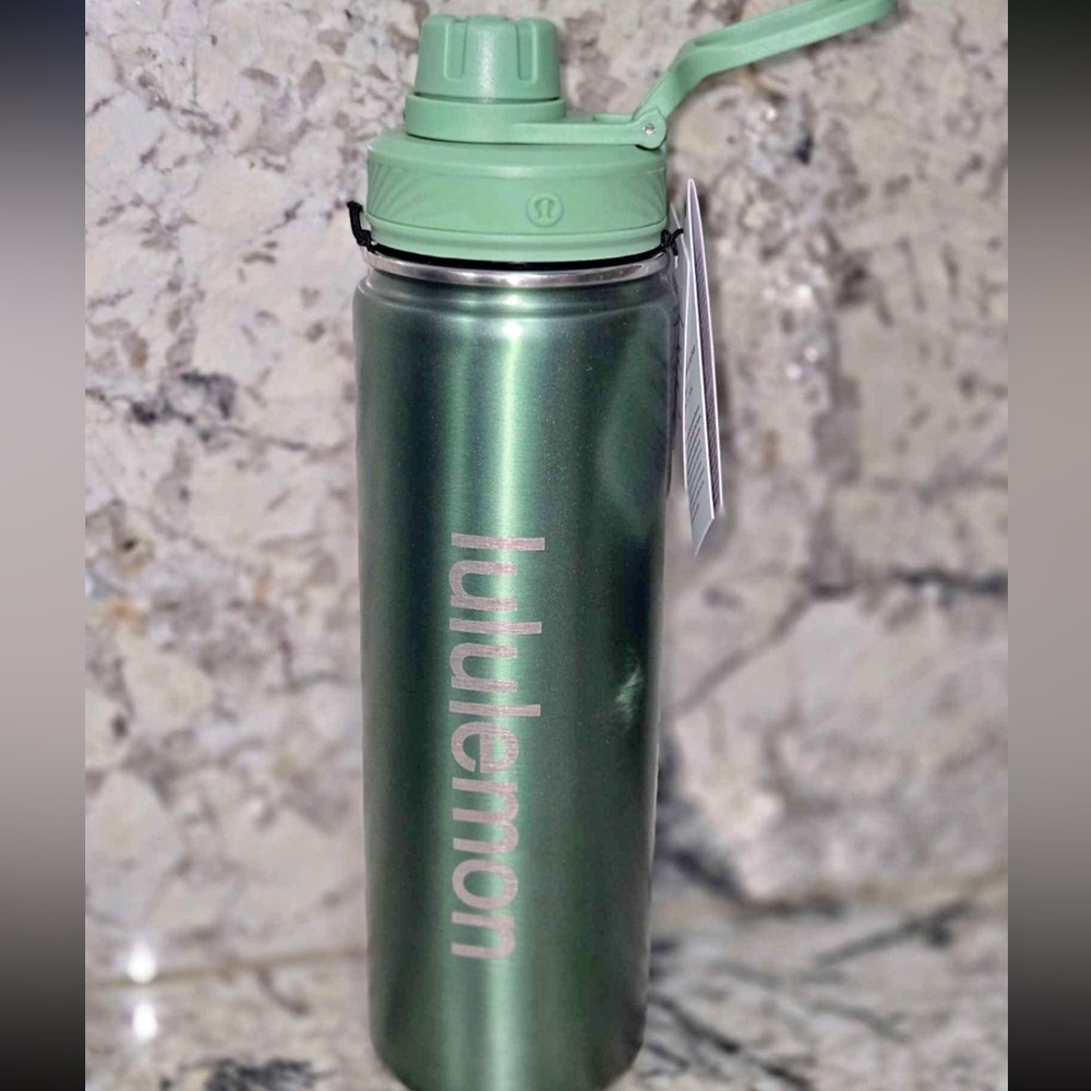 Lululemon athletica Back to Life Sport Bottle 24oz green copper fitness $48 - Picture 5 of 11